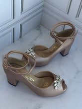 Cargar imagen en el visor de la galería, MARIANA