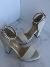 Cargar imagen en el visor de la galería, ANDREA