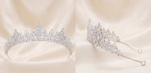 Cargar imagen en el visor de la galería, Tiara Frozen