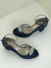 Cargar imagen en el visor de la galería, REBECA