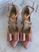 Cargar imagen en el visor de la galería, Debanhi R.