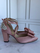 Cargar imagen en el visor de la galería, Debanhi R.