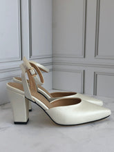 Cargar imagen en el visor de la galería, NORMA