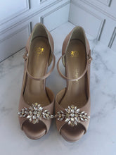 Cargar imagen en el visor de la galería, JOSELYN T