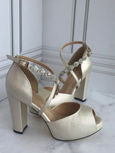 Cargar imagen en el visor de la galería, EDITH BELEN