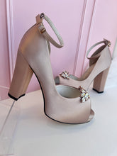 Cargar imagen en el visor de la galería, LISSETTE