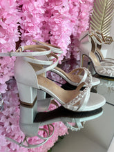 Cargar imagen en el visor de la galería, Valeria Segura