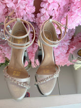 Cargar imagen en el visor de la galería, Valeria Segura