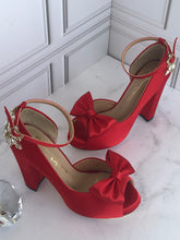 Cargar imagen en el visor de la galería, Giulianna