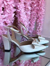 Cargar imagen en el visor de la galería, Isabel