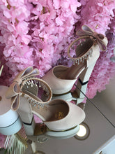 Cargar imagen en el visor de la galería, Camila