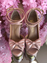 Cargar imagen en el visor de la galería, Esli A