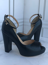 Cargar imagen en el visor de la galería, Anny C