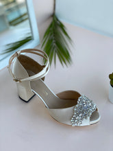 Cargar imagen en el visor de la galería, Puedes agregar aplicaciones de cristal como accesorio.