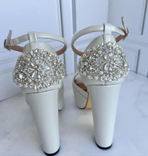 Cargar imagen en el visor de la galería, MARÍA M.