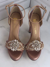 Cargar imagen en el visor de la galería, VANESSA T.