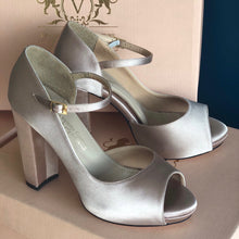 Cargar imagen en el visor de la galería, AMBER