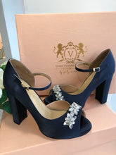 Cargar imagen en el visor de la galería, Ali