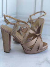 Cargar imagen en el visor de la galería, YESENIA