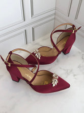 Cargar imagen en el visor de la galería, MARÍA T.