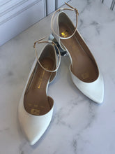 Cargar imagen en el visor de la galería, DEBANHY A.