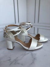 Cargar imagen en el visor de la galería, PAMELA MTZ