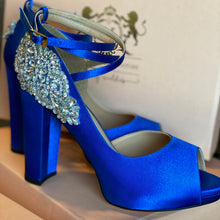 Cargar imagen en el visor de la galería, ARIA