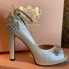 Cargar imagen en el visor de la galería, ANTONIETA