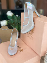 Cargar imagen en el visor de la galería, CINDERELLA T