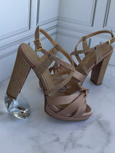 Cargar imagen en el visor de la galería, YESENIA