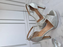 Cargar imagen en el visor de la galería, GABRIELA