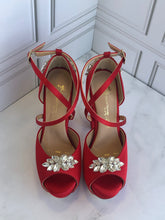 Cargar imagen en el visor de la galería, SHEILA O.