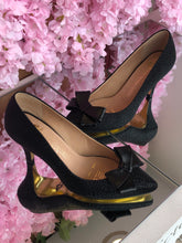 Cargar imagen en el visor de la galería, GINA A.