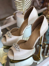 Cargar imagen en el visor de la galería, PAU O.