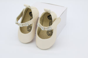 Balerina de piel ivory con cristal austriaco  311-L