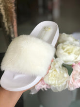 Cargar imagen en el visor de la galería, Off white pantufla
